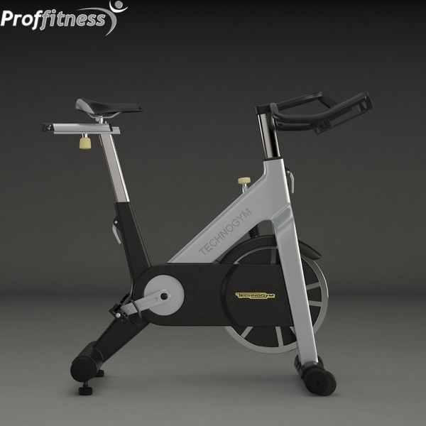 Профессиональный спинбайк сайкл-тренажер Technogym Group Cycle Spin Bike 0084 фото