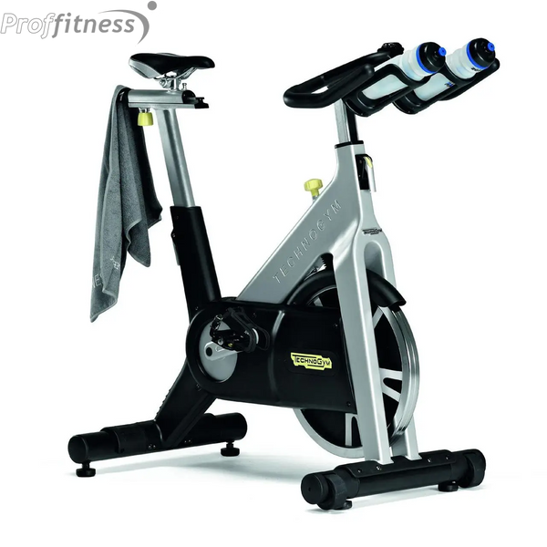 Профессиональный спинбайк сайкл-тренажер Technogym Group Cycle Spin Bike 0084 фото